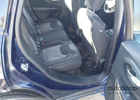 2015 Jeep Cherokee Sport z USA, uszkodzony, nr VIN 1C4PJMAB7FW546299